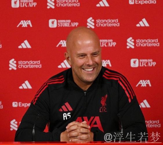 希勒：伊萨克在利物浦表现不佳原因多样，不应归咎于季前备战